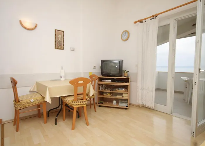 Apartamento By The Sea Preko, Ugljan - 8515 *