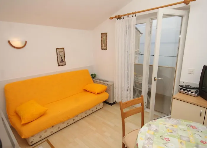 By The Sea Preko, Ugljan - 8515 *