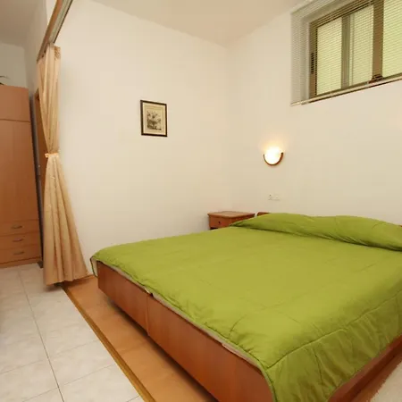 By The Sea Preko, Ugljan - 8515 Apartman *