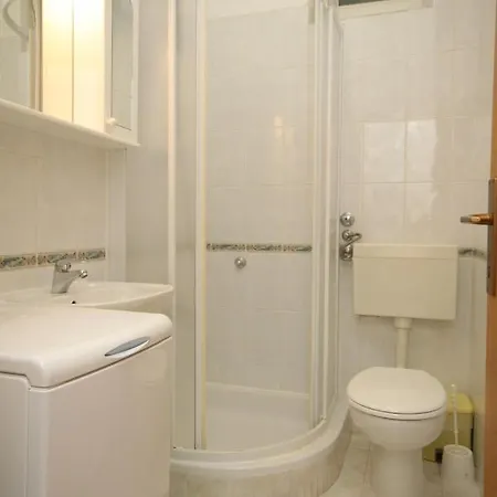 By The Sea Preko, Ugljan - 8515 Apartman